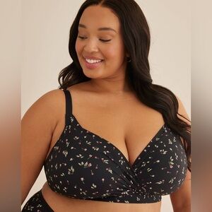 Pennington's Printed Wireless Padded Lounge Bra - Déesse Collection Size 42B